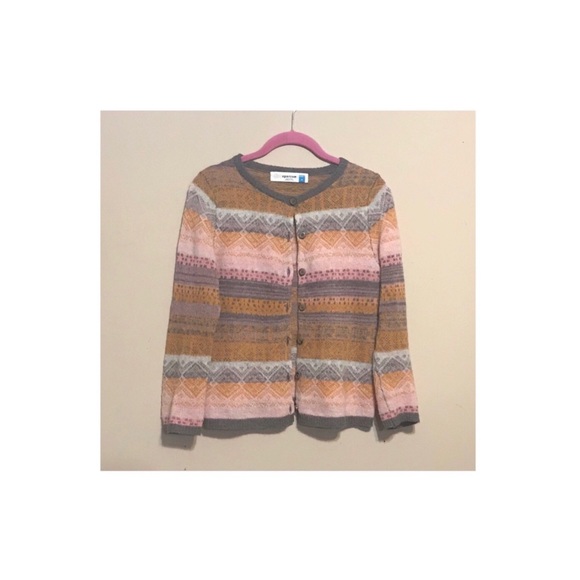 Anthropologie Sweaters - Anthropologie cardigan